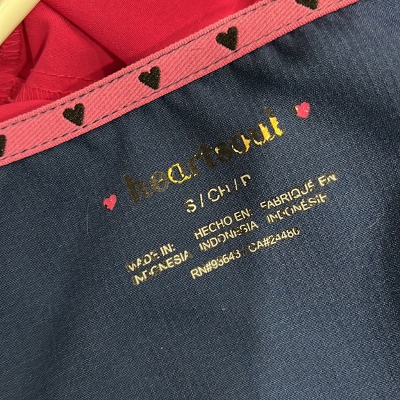 9 sets of scrubs Heart & Soul, Greys Anatomy and Cherokee various colors - Picture 8 of 9